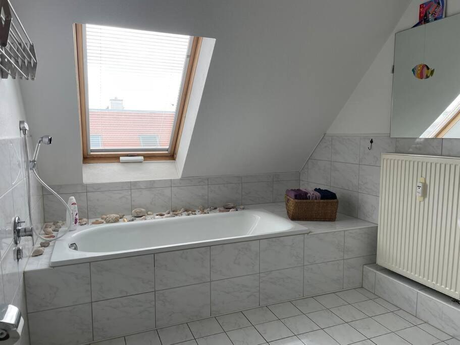 105Qm-3-Raum, Zentral, Ruhig, Gemuetlich Apartman Lipcse Kültér fotó
