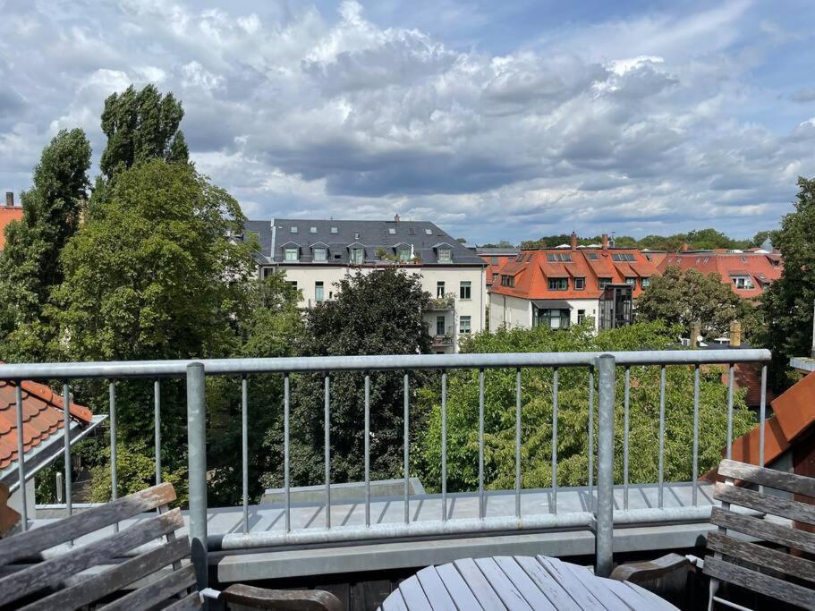 105Qm-3-Raum, Zentral, Ruhig, Gemuetlich Apartman Lipcse Kültér fotó